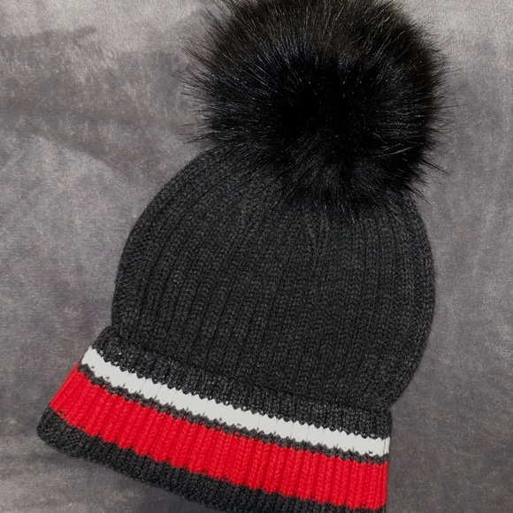 Accessories - Winter Beanie PomPom Hat
